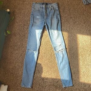 Hollister High Rise Skinny Jean